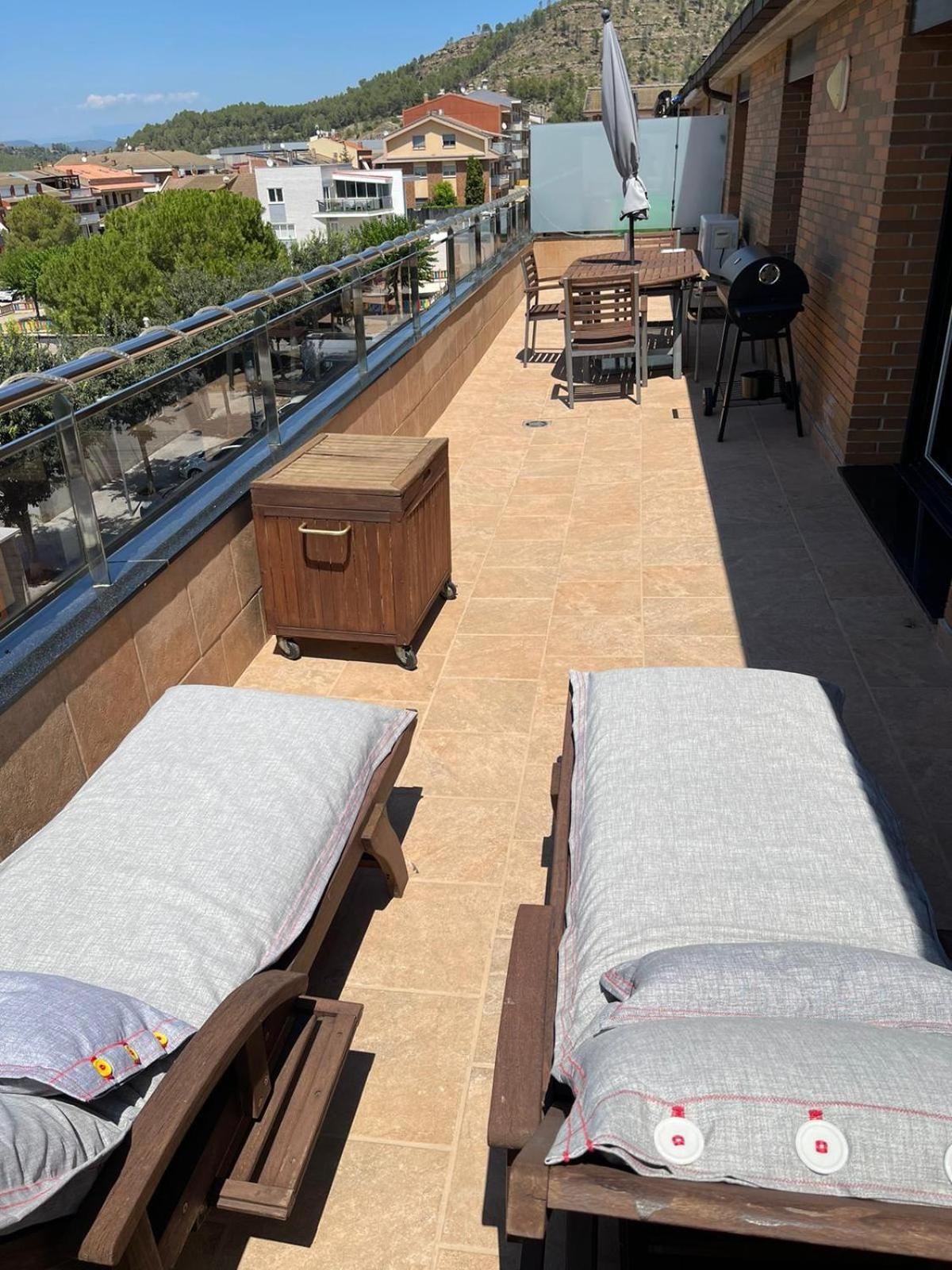 Duplex Luminoso Y Tranquilo Apartment El Pont de Vilomara Exterior photo